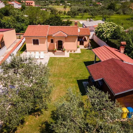 Holiday home Nina - Pul507 By Interhome Fazana